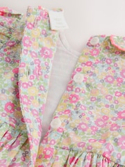 Rozā ziedu - Woven Baby Dress and Knickers Set 2 Piece (0mths-2yrs) - Attēls 6 no 9