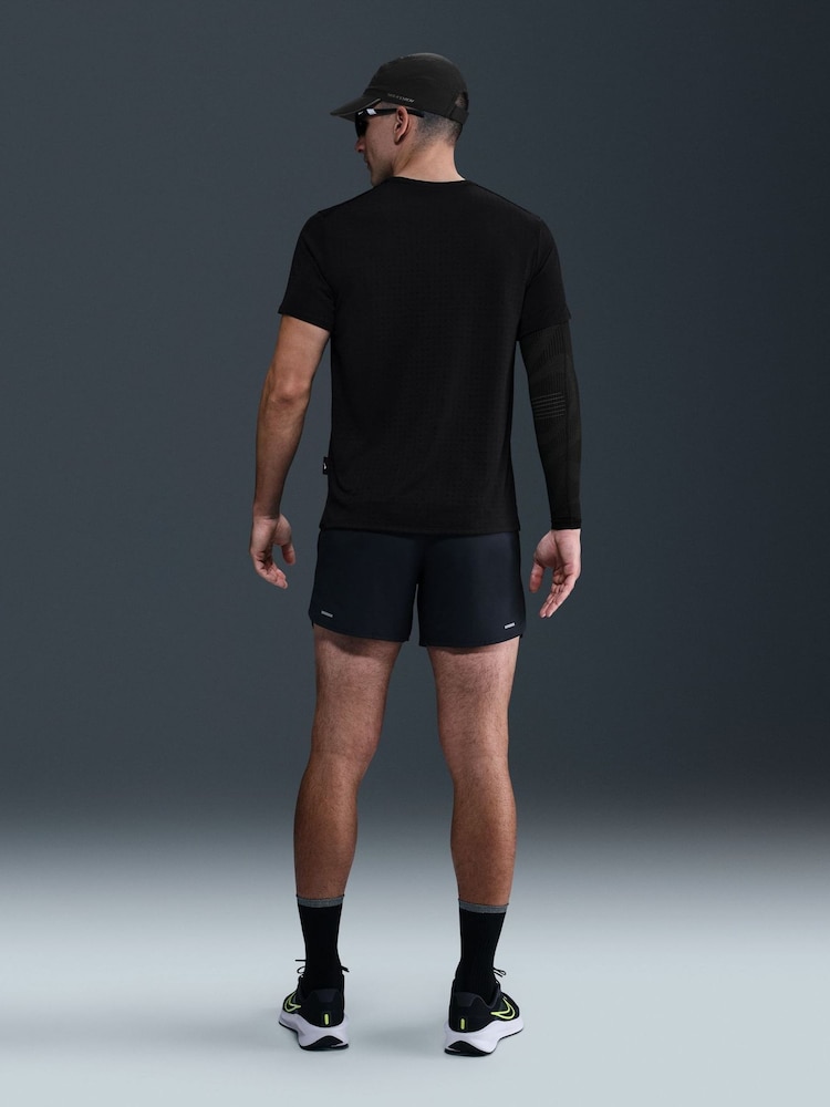 Nike Black Miler Breathe Dri-FIT Running T-Shirt - Image 2 of 6