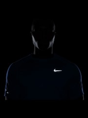 Nike Royal Pulse Blue Dri-FIT Stride Running T-Shirt - Image 4 of 4