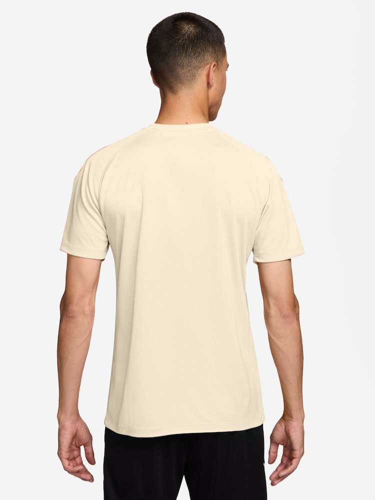 Nike Brill White Strike Dri-FIT Training T-Shirt - Image 2 of 3
