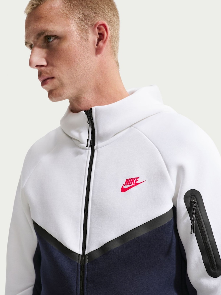 tech white nike zipper hoodie