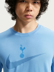 Nike Blue Tottenham Hotspur FC Crest Graphic T-Shirt - Image 5 of 5