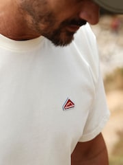 Sealskinz Cream Illington Mens Cotton Graphic T-Shirt - Image 4 of 6