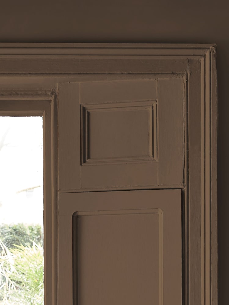 Abigail Ahern Owasco Olive 2.5 Litre Emulsion Paint - Image 2 of 8