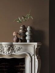 Abigail Ahern Owasco Olive 2.5 Litre Emulsion Paint - Image 6 of 8