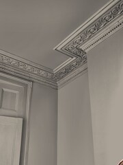 Abigail Ahern Loch Reeds 1 Litre Interior Eggshell Paint - Image 4 of 7