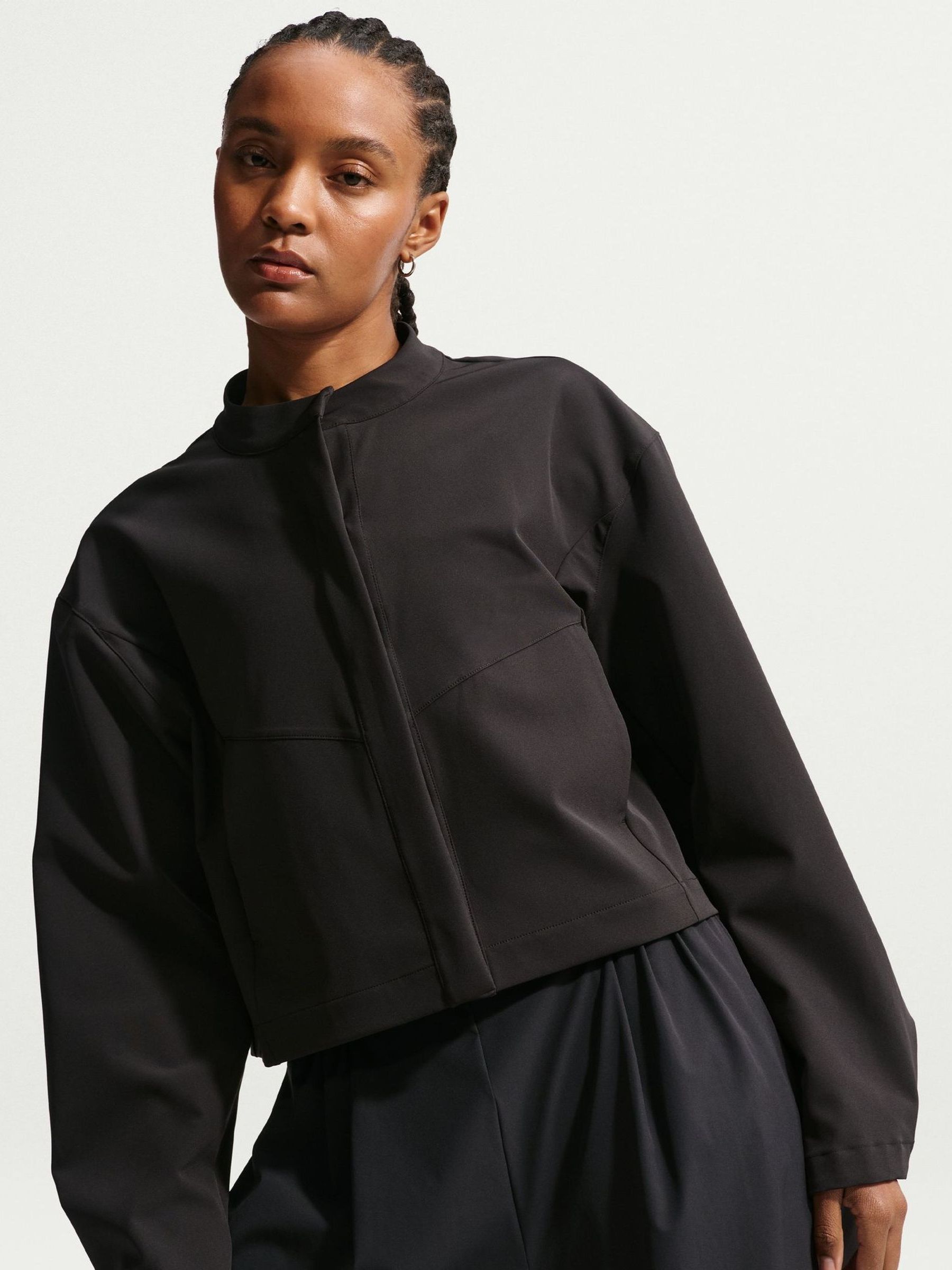Next：日本 ブラック - Nike 24.7PerfectStretch Dri-FIT ウーブン