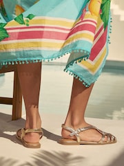 Love & Roses Gold Faux Leather Woven Closed Toe Slingback Summer Sandals - Image 4 of 5