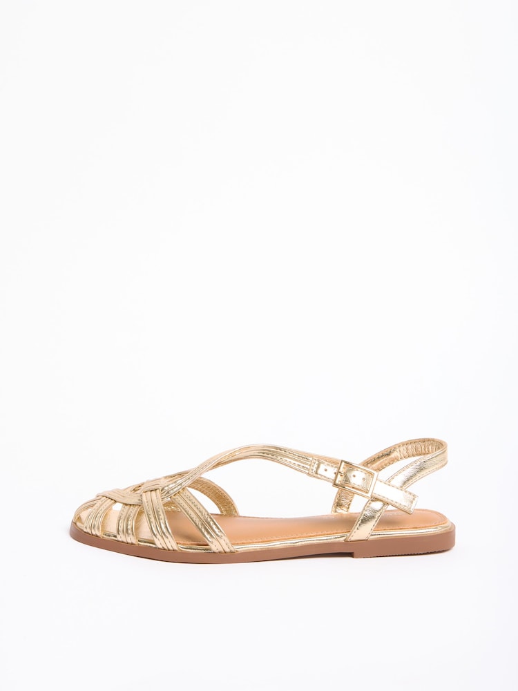 Love & Roses Gold Faux Leather Woven Closed Toe Slingback Summer Sandals - Image 5 of 5