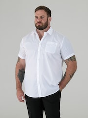 D555 White Aeron Short Sleeve Easy Iron Classic Regular Shirt With Chest Pocket - Image 1 of 8