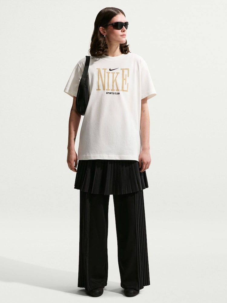 Nike Neutral Logo Graphic Oversized T-Shirt - Image 1 of 5 Nike Neutral Logo Graphic Oversized T-Shirt - Image 1 of 5