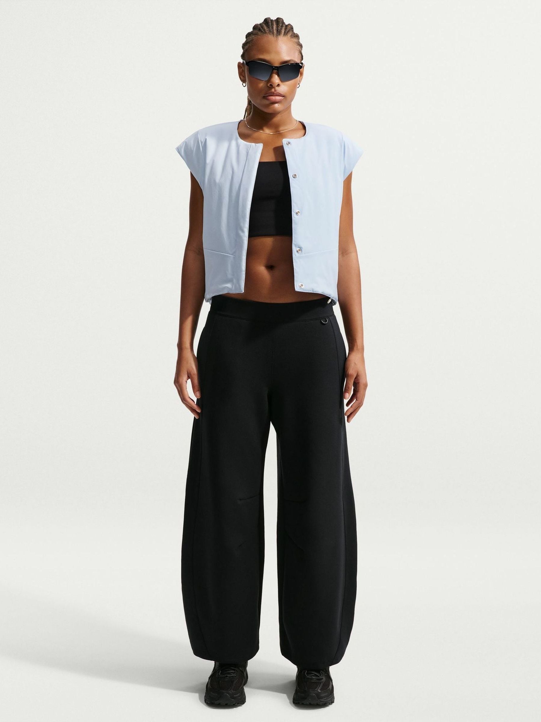Next：日本 Nike 24.7ImpossiblySoft Dri-FIT ワイドレッグ ジョガー