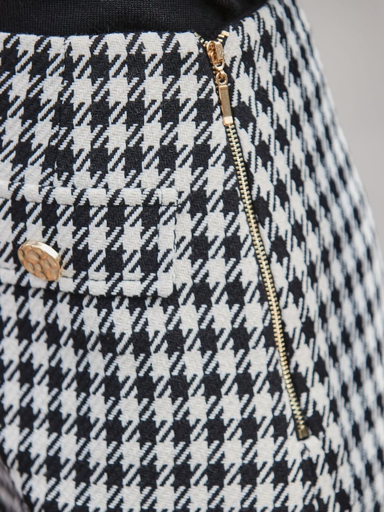 Sosandar Black Dogtooth Check Mini Skirt - Image 5 of 5