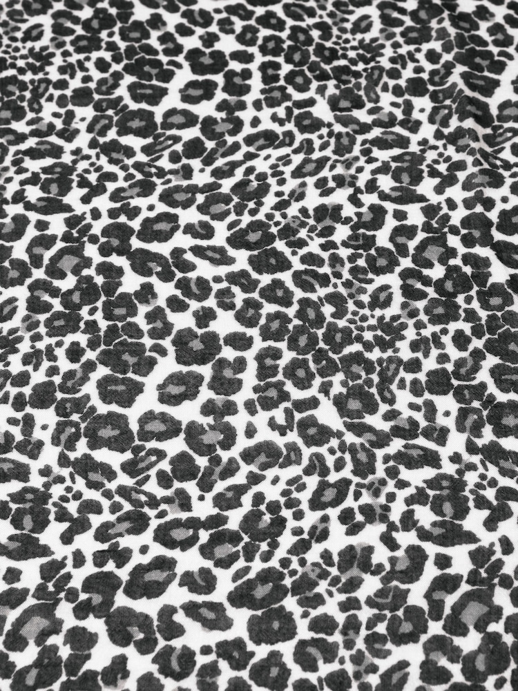 Sosandar Grey Animal Print Scarf - Image 4 of 4