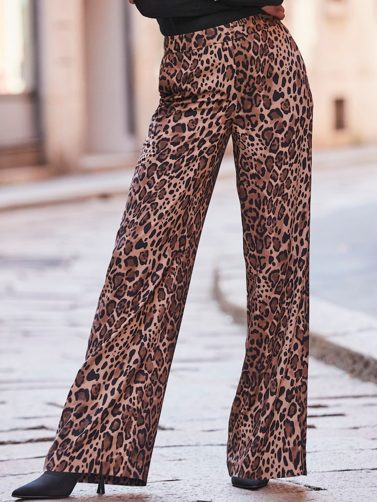 Sosandar Brown Leopard Print Wide Leg Trousers - Image 2 of 5 Sosandar Brown Leopard Print Wide Leg Trousers - Image 2 of 5