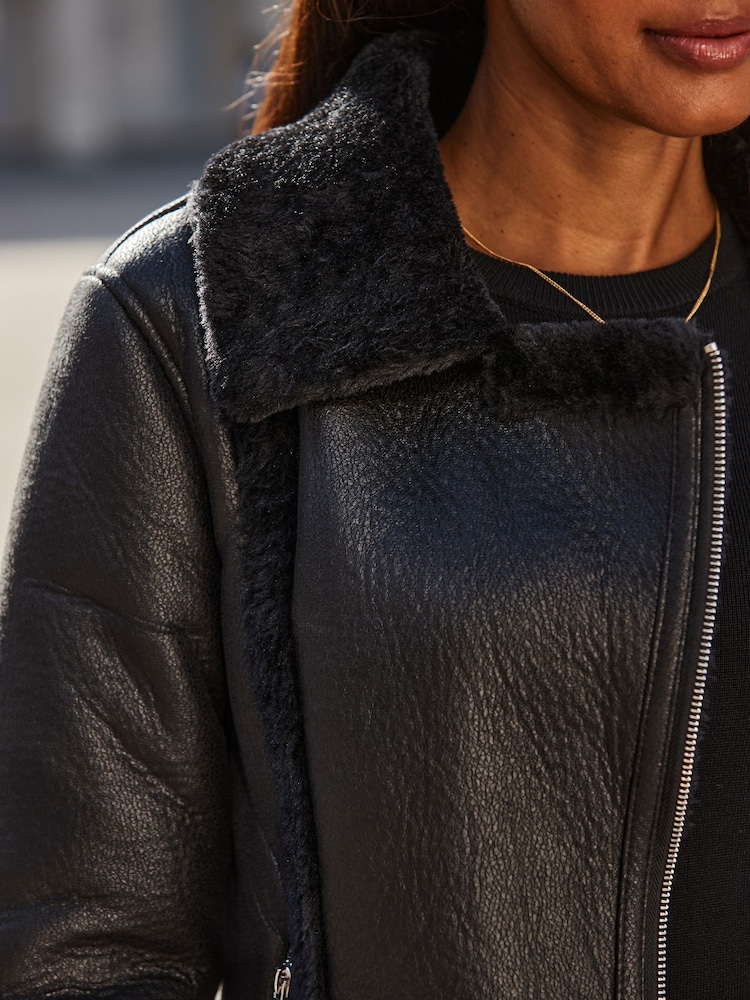 Sosandar Black Faux Shearling Aviator Jacket - Image 5 of 5