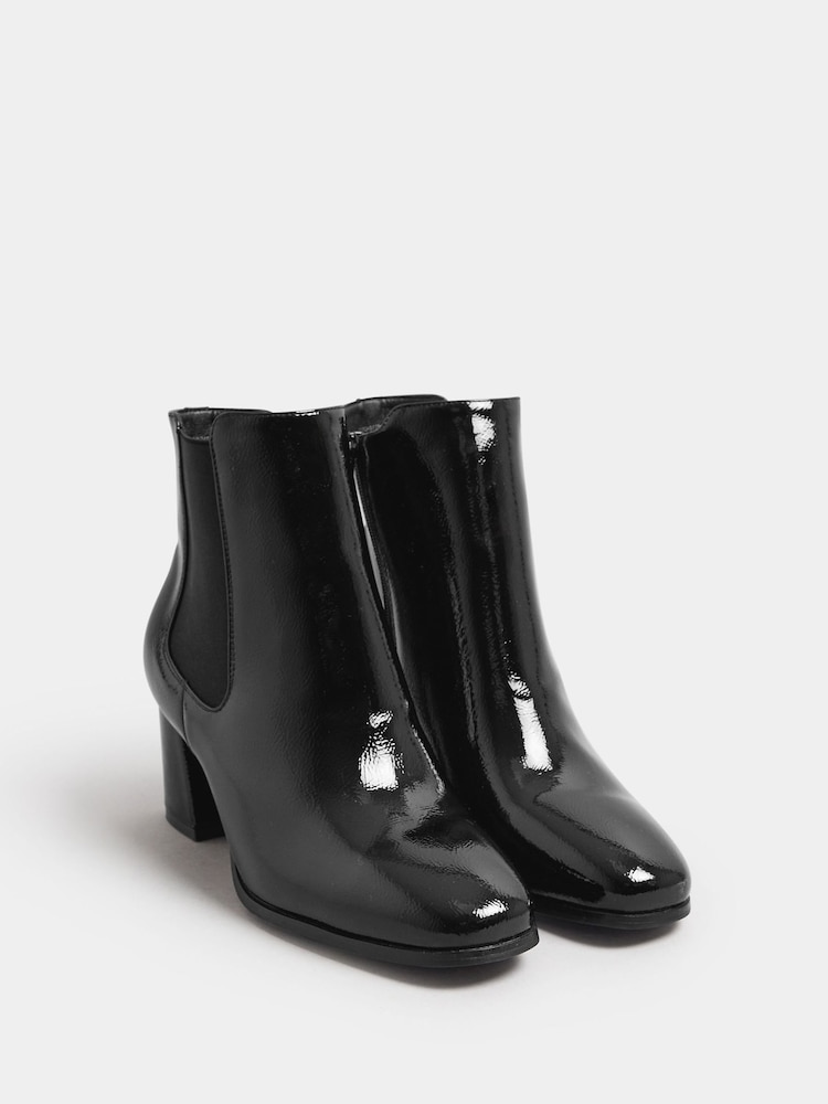 Yours Curve Black Extra-Wide Fit Patent Block Heel Chelsea Boots - Image 2 of 5 Yours Curve Black Extra-Wide Fit Patent Block Heel Chelsea Boots - Image 2 of 5