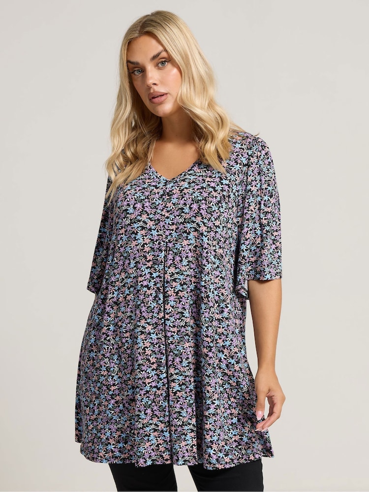 Yours Curve Black Pleated Swing Top - Image 1 of 5 Yours Curve Black Pleated Swing Top - Image 1 of 5