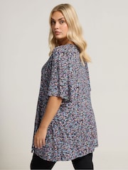 Yours Curve Black Pleated Swing Top - Image 3 of 5