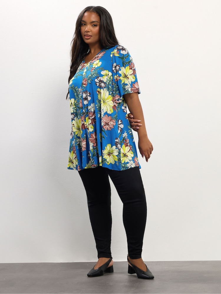 Yours Curve Blue Pleated Swing Top - Image 2 of 5 Yours Curve Blue Pleated Swing Top - Image 2 of 5