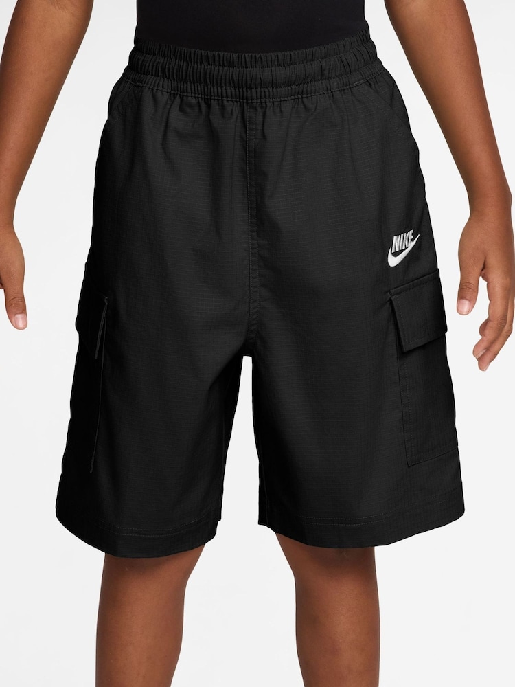 Nike Black Club Woven Cargo Shorts - Image 1 of 4