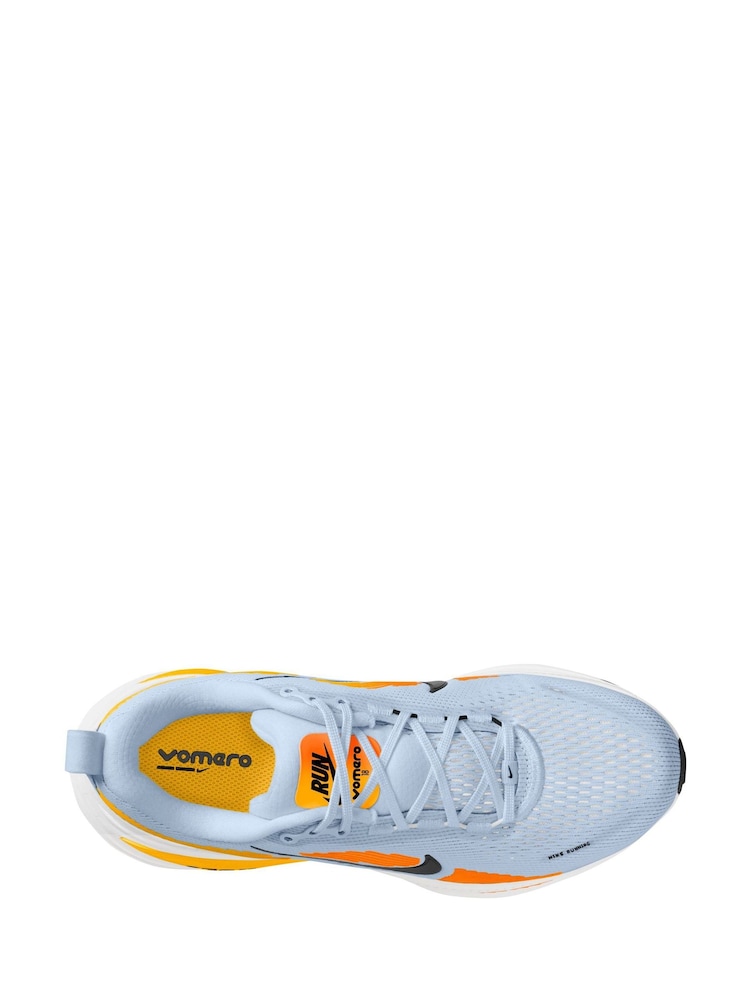 أزرق/برتقالي - حذاء رياضي للجري Vomero 18 من Nike - صورة 8 من 8