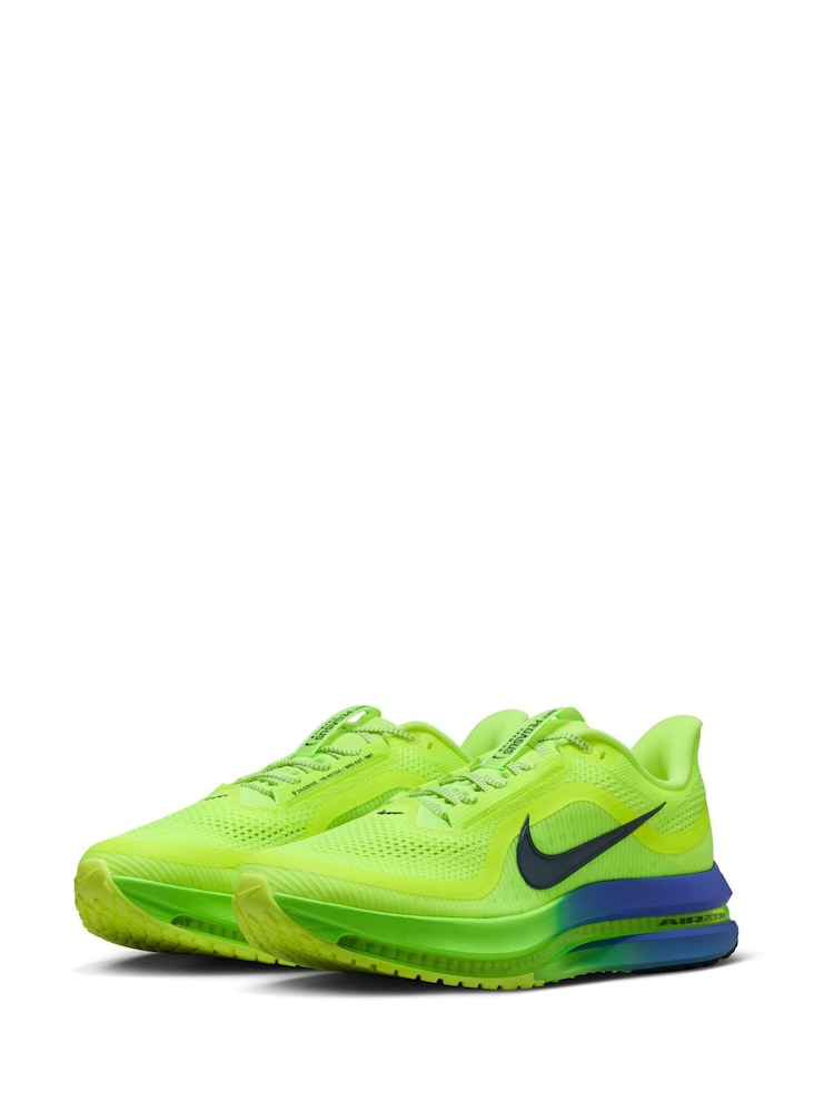 Nike Green Pegasus Premium Running Trainers - Image 10 of 10