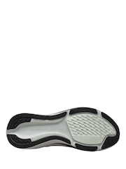 Nike White/Silver Pegasus 42 Running Trainers - Image 3 of 4