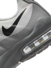 Nike Grey/White Youth Air Max Invigor Trainers - Image 7 of 8