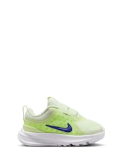Nike Green Volt Infant Star Runner 5 Trainers - Image 1 of 7