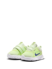 Nike Green Volt Infant Star Runner 5 Trainers - Image 2 of 7