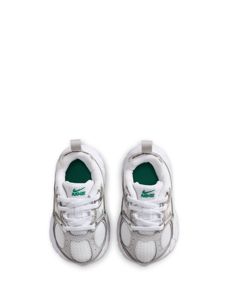 أبيض - حذاء رياضي للجري V5 للأطفال الرضع من Nike - صورة 7 من 7