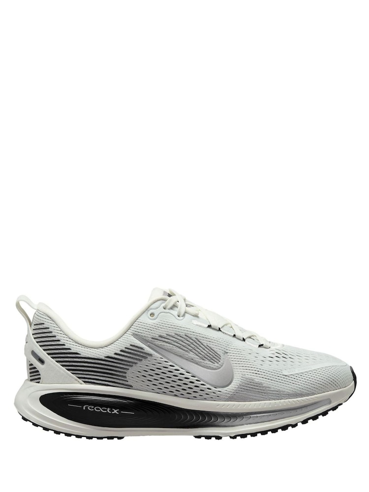 Nike White/Silver Youth Vomero 18 Road Running Trainers - Image 1 of 4 Nike White/Silver Youth Vomero 18 Road Running Trainers - Image 1 of 4