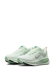 Nike Mint Green Vomero 18 Road Running Trainers - Image 9 of 10