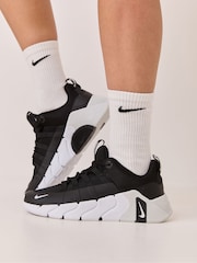 Nike Black/White Free Metcon 7 Workout Trainers - Image 3 of 7