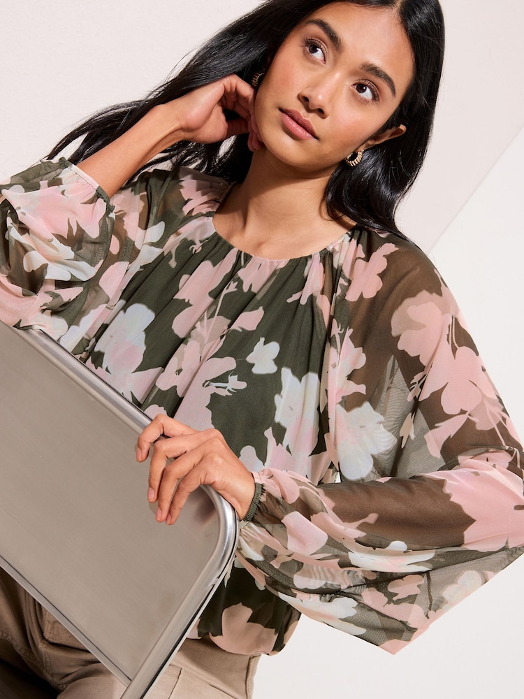 Friends Like These Green Floral Mesh Print Top - Image 4 of 4