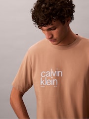 Calvin Klein Brown Circle Graphic Relaxed T-Shirt - Image 3 of 6