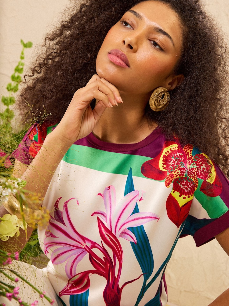 Love & Roses Berry Red Floral Satin Front Jersey Short Sleeve Top - Image 2 of 4