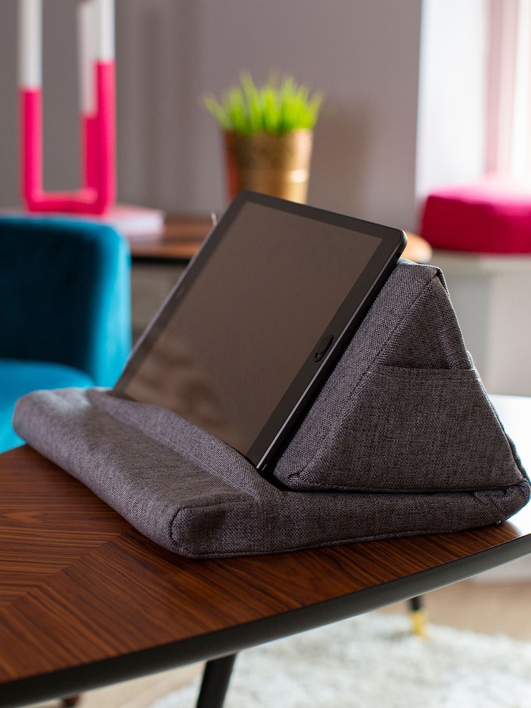 MenKind Grey InGenious iPad and Tablet Cushion - Image 2 of 7