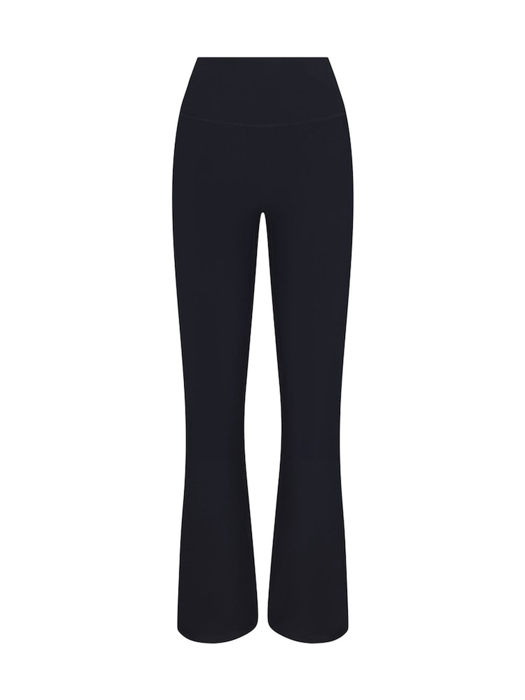 Spanx Black SPANXsmooth™ OnForm Micro Flare Leggings - Image 4 of 4