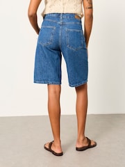 FatFace Jordan Rinse Wash Longline Denim Shorts - Image 2 of 6