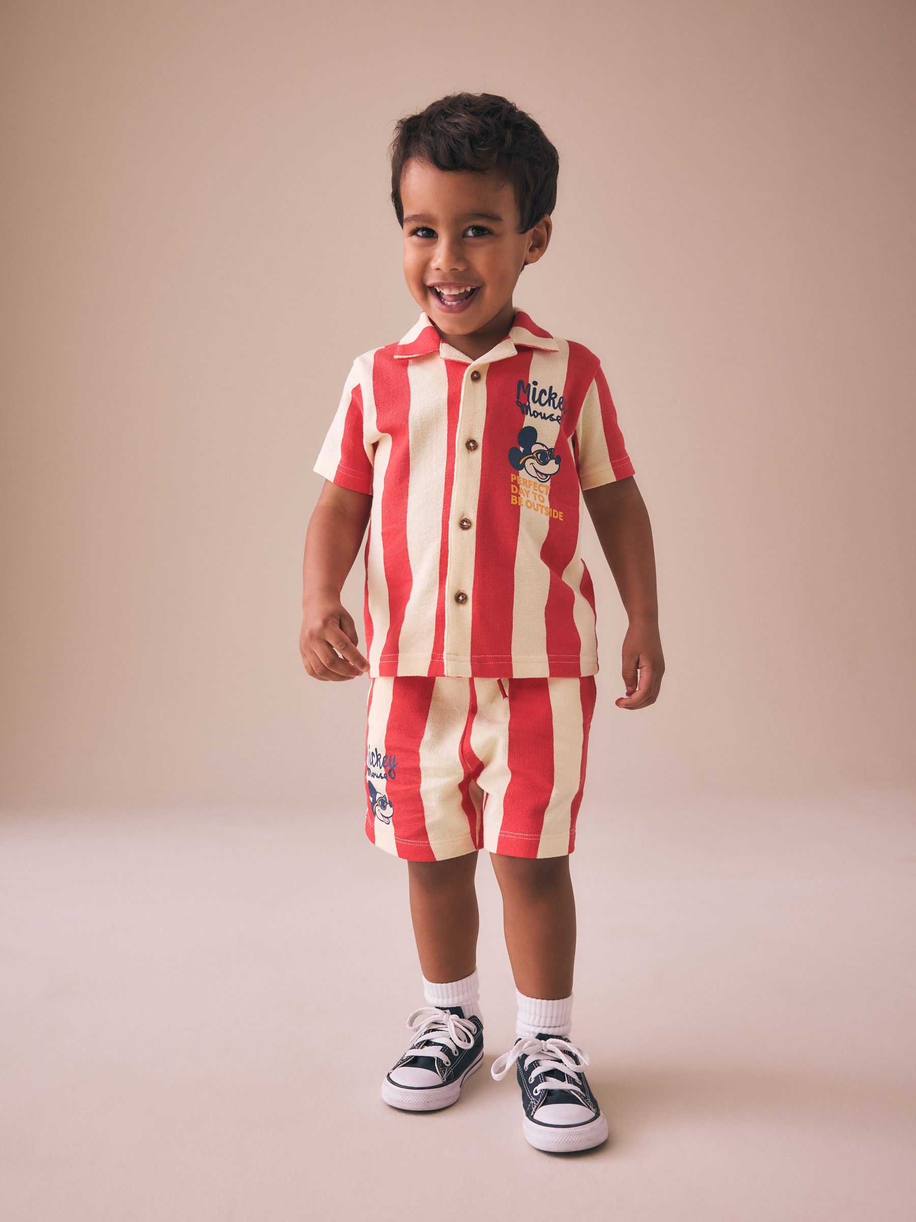 Red Mickey Mouse T-Shirt and Shorts Set (3mths-8yrs)