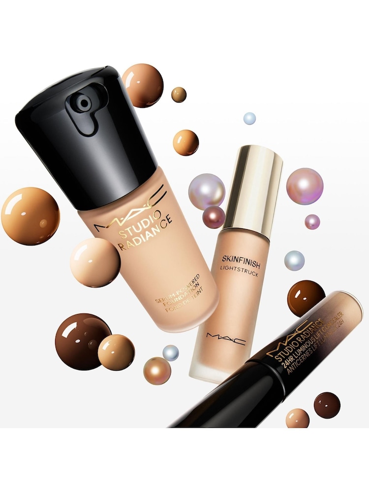 MAC Skinfinish Lightstruck Liquid Highlighter - Image 6 of 6