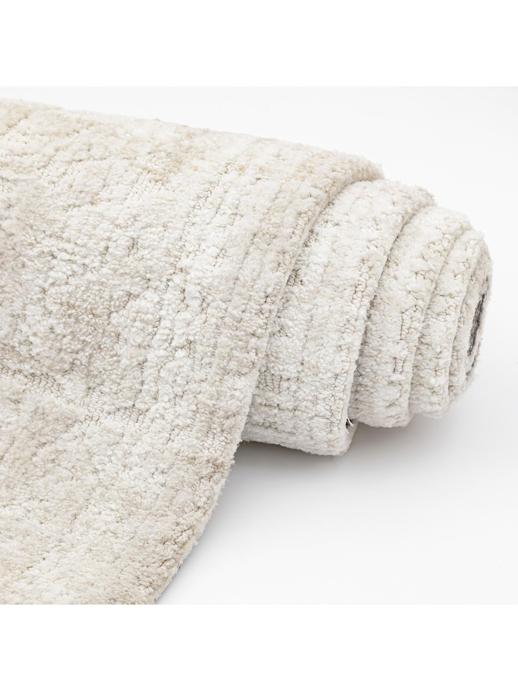 Gallery Home Natural Everest Rug - Image 2 of 3