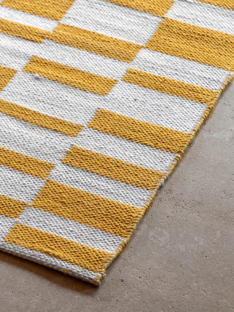 Gallery Home Yellow Preston Jacquard Mustard Rug - Image 2 of 5 Gallery Home Yellow Preston Jacquard Mustard Rug - Image 2 of 5