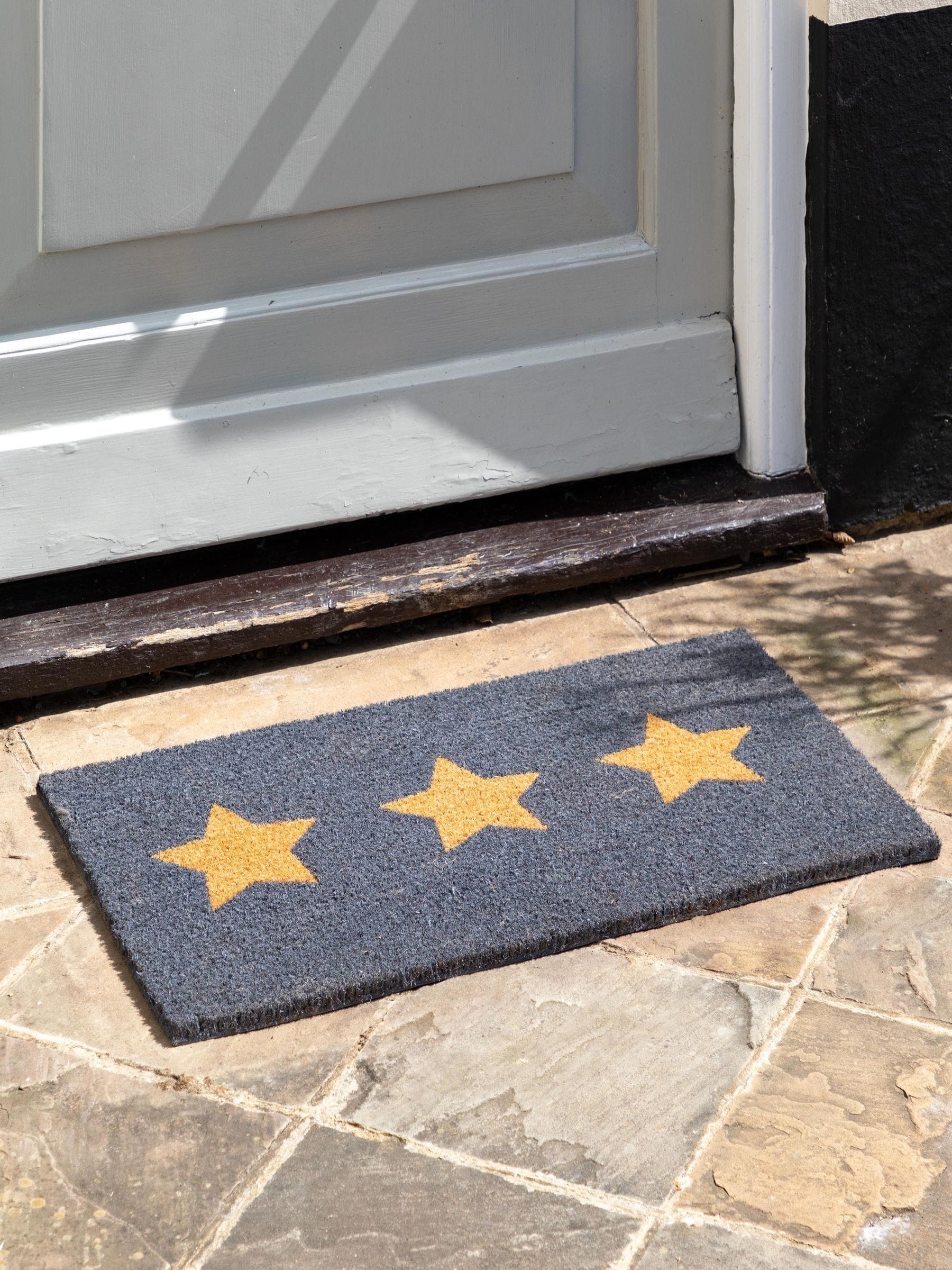 Gallery Home Grey Triplex Star Coir Doormat