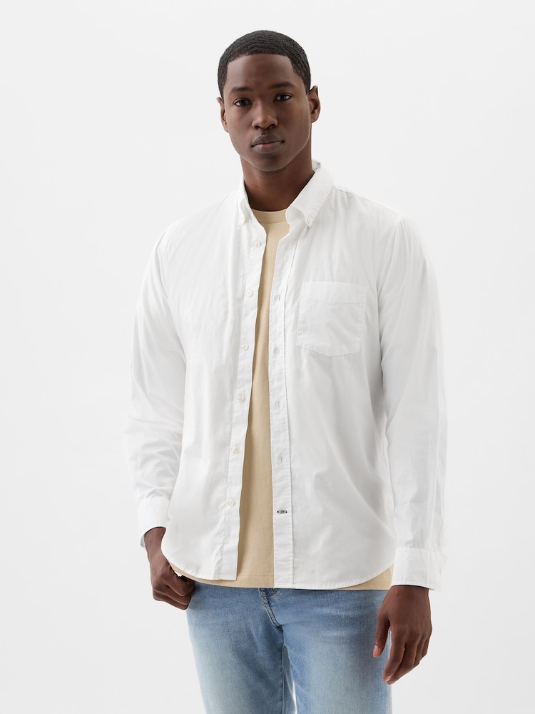 Gap White Stretch Poplin Shirt in Standard Fit - Image 1 of 4 Gap White Stretch Poplin Shirt in Standard Fit - Image 1 of 4