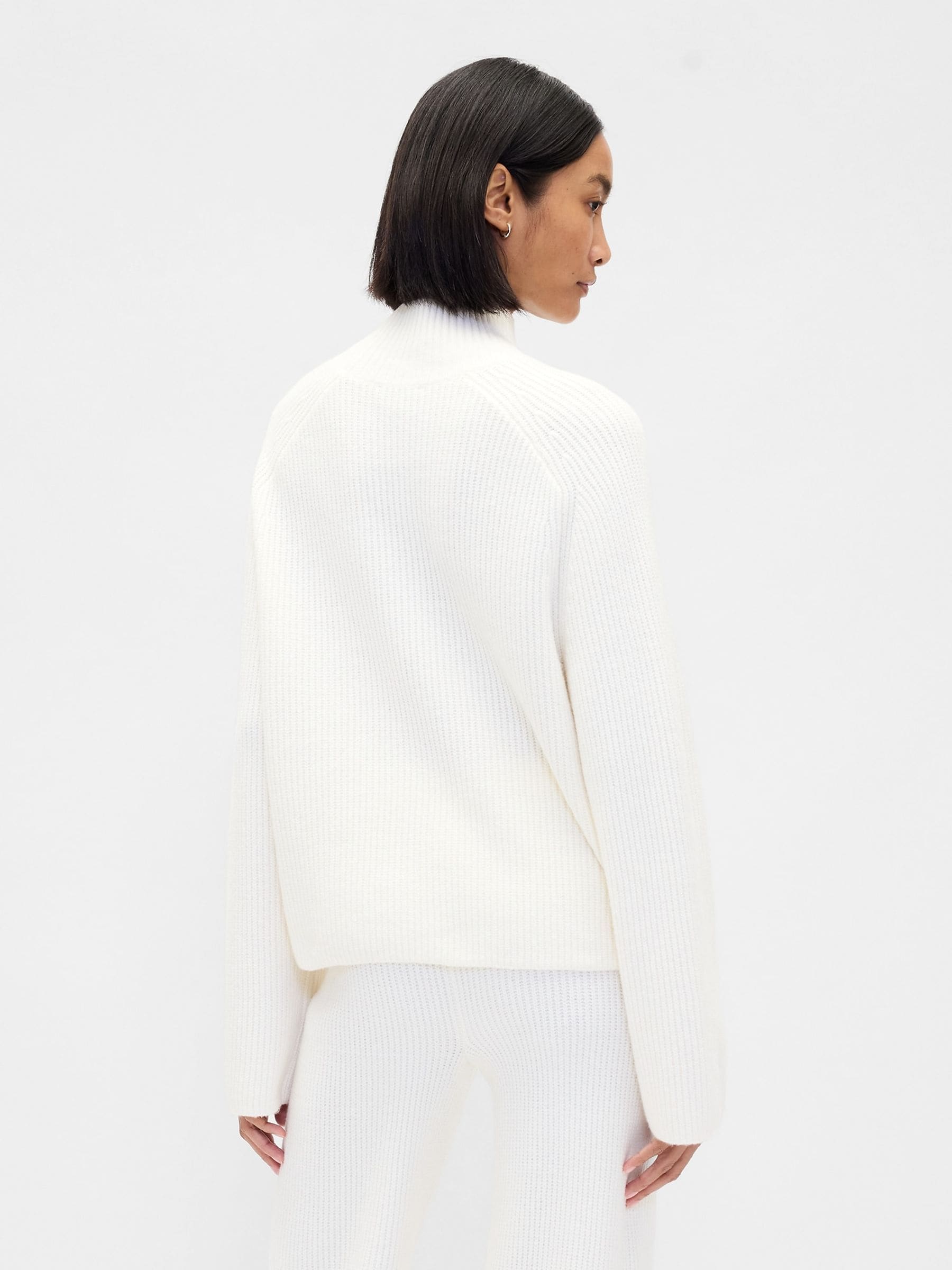 Buy Gap CashSoft White Shaker-Stitch Turtle Neck Jumper from the