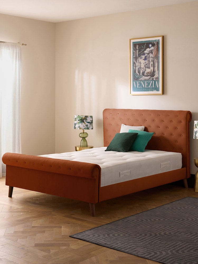 Laurence Llewelyn-Bowen Maramalde Bliss Chesterfield Style Bed Frame - Image 2 of 4