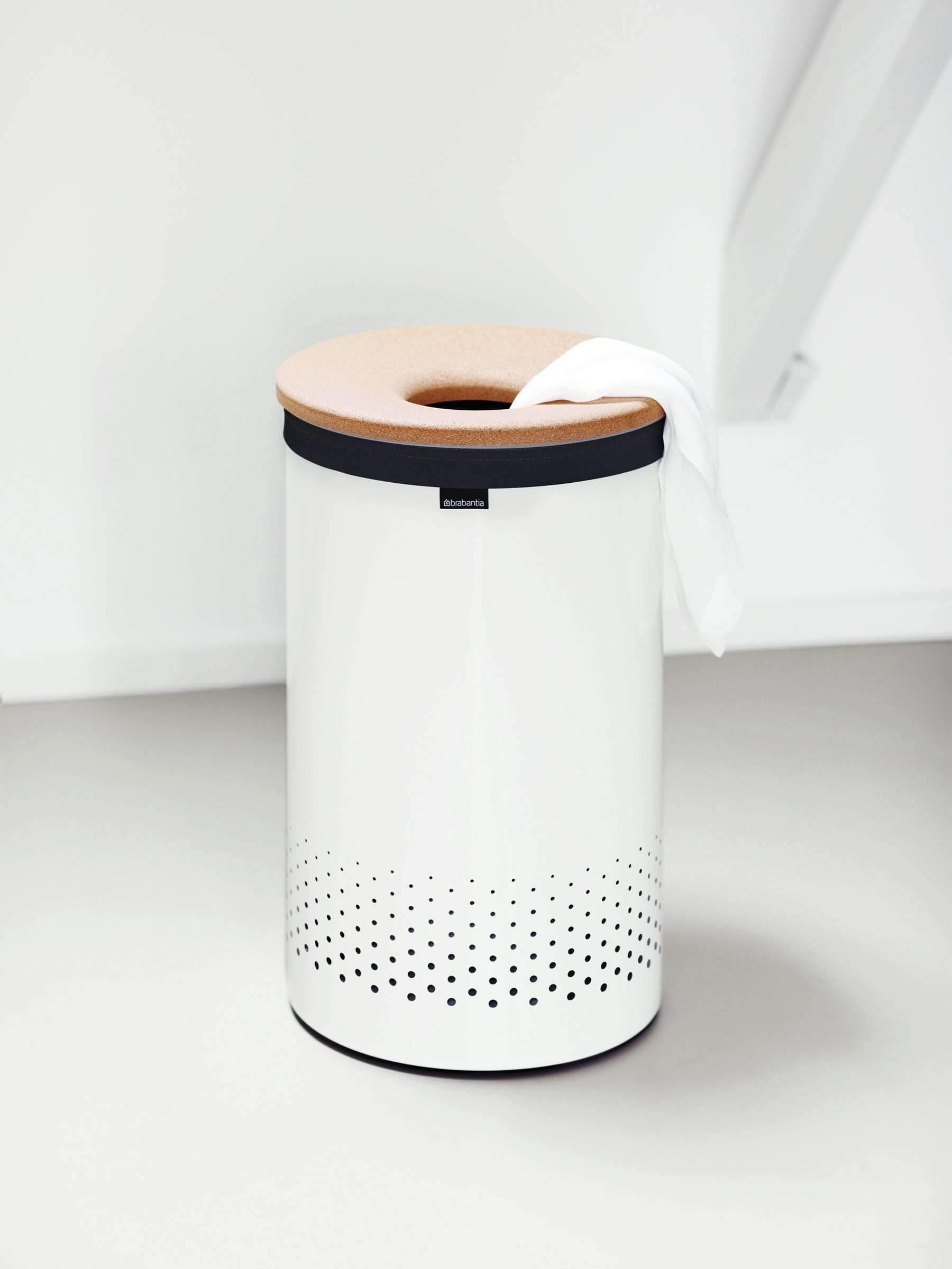 Brabantia Large Laundry Bin With Cork Lid, 60 L - White - Image 3